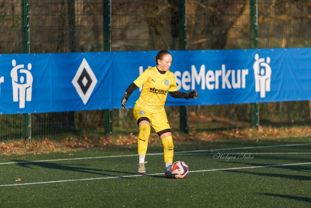 Bild 204 - wBJ Hamburger SV - Holstein Kiel : Ergebnis: 8:0